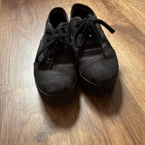 Toms Black Canvas Low-Top Lace-Up Sneakers
